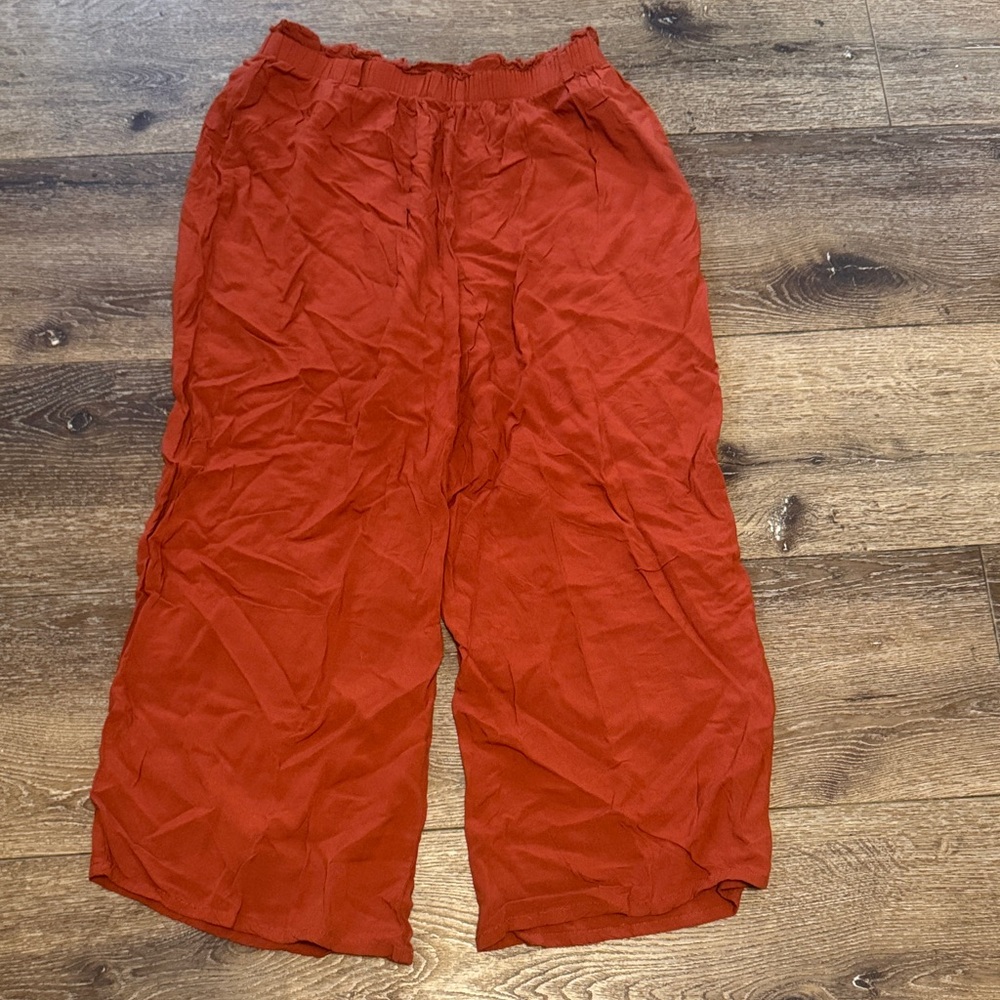 Live to be spoiled burnt‎ orange pants large